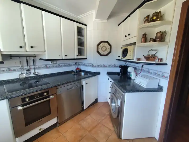 Küche von Wohnung zum Verkauf in Pravia mit Heizung, Abstellraum und Möbliert