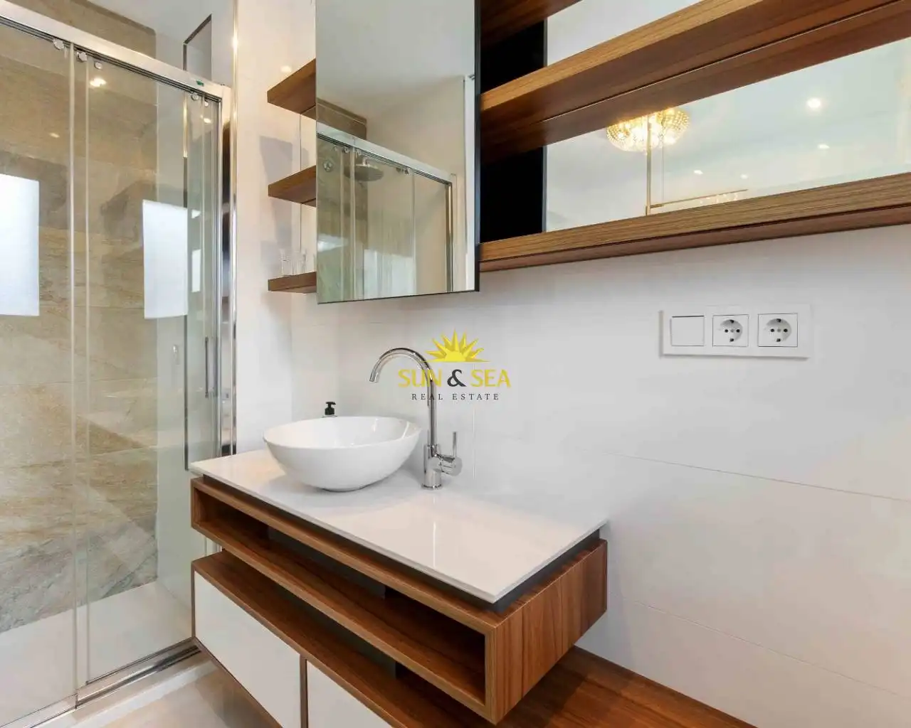 Flat with pool to rent in Los Arenales del Sol, imagen 10