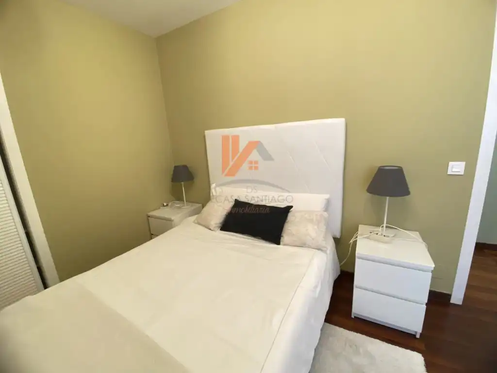 Flat for rent in Rua Feans, Campus Sur - Santa Marta