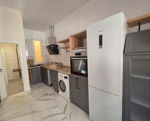 Kitchen of Flat for sale in  Madrid Capital  with Heating, Furnished and Oven