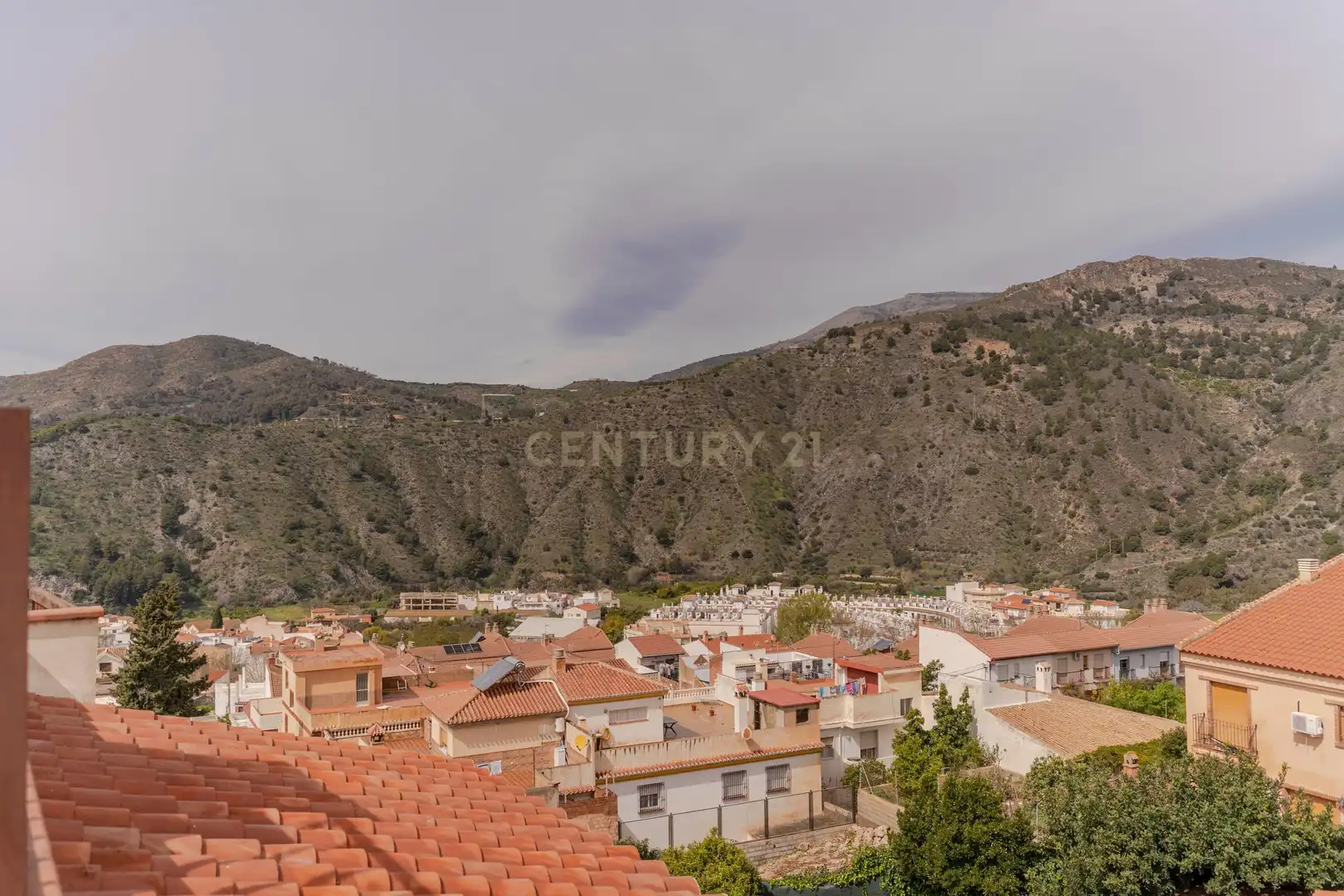 Vista exterior de Apartamento en venta en Vélez de Benaudalla con Aire acondicionado, Trastero y Piscina
