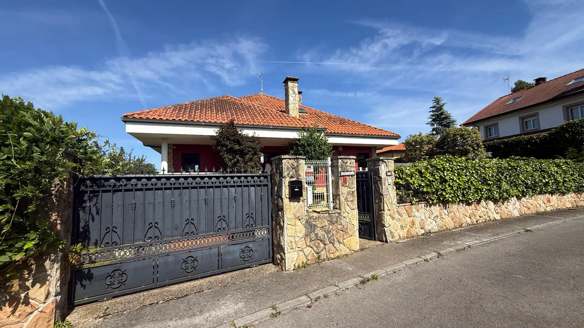 Houses for rent in Camino de las Campanillas, Somió