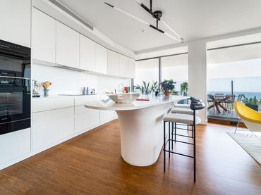 Flat with balcony for sale in Sant Martí