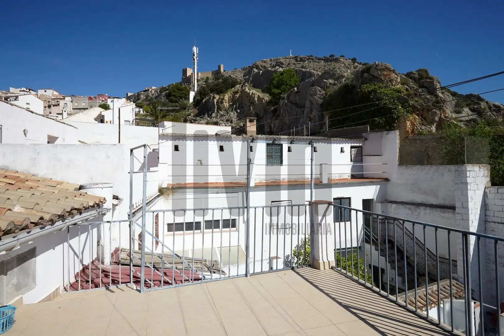 Vista exterior de Casa adosada en venda en Jaén