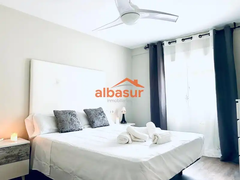 Bedroom of Flat for sale in Córdoba  with Air Conditioner, Heating and Terrace