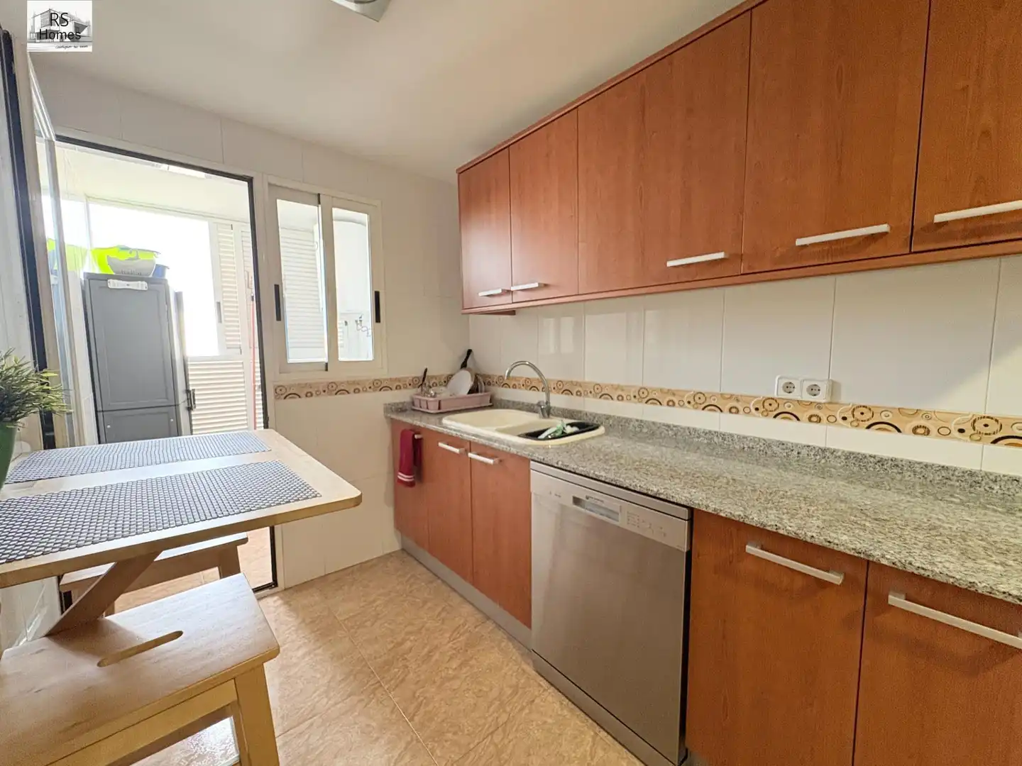 Kitchen of Flat for sale in Vilamarxant  with Air Conditioner, Heating and Storage room