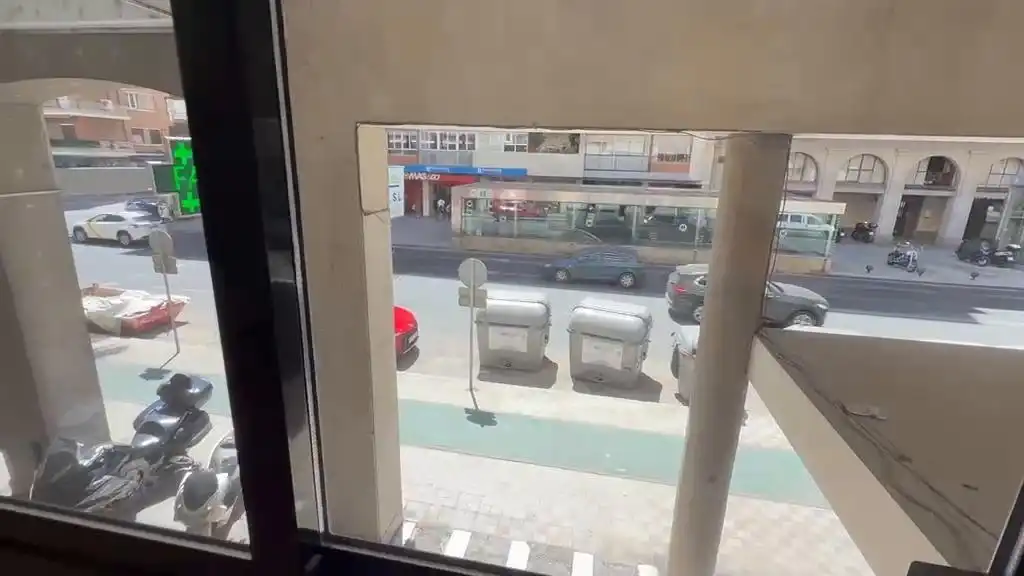 Exterior view of Flat for sale in Sevilla  with Air Conditioner