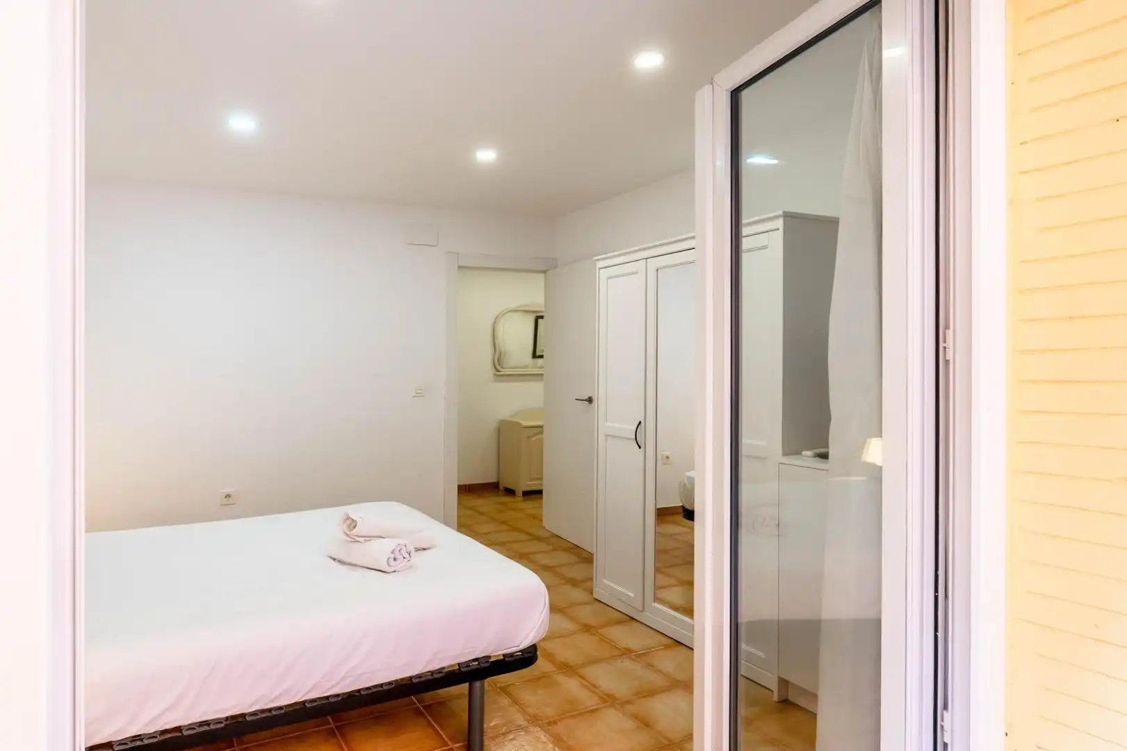 Habitación de Piso en venta en Granada con Calefacción