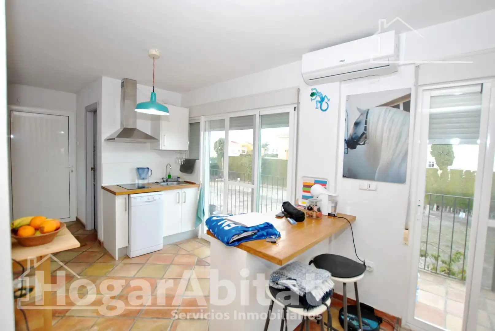 Cuina de Casa o xalet en venda en Oliva amb Aire condicionat, Jardí privat i Terrassa
