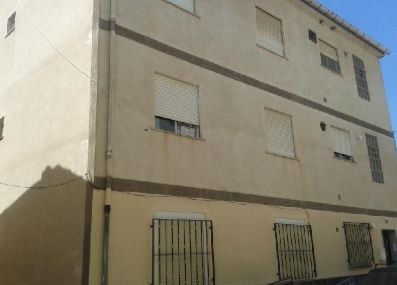 Exterior view of Garage for sale in Viver