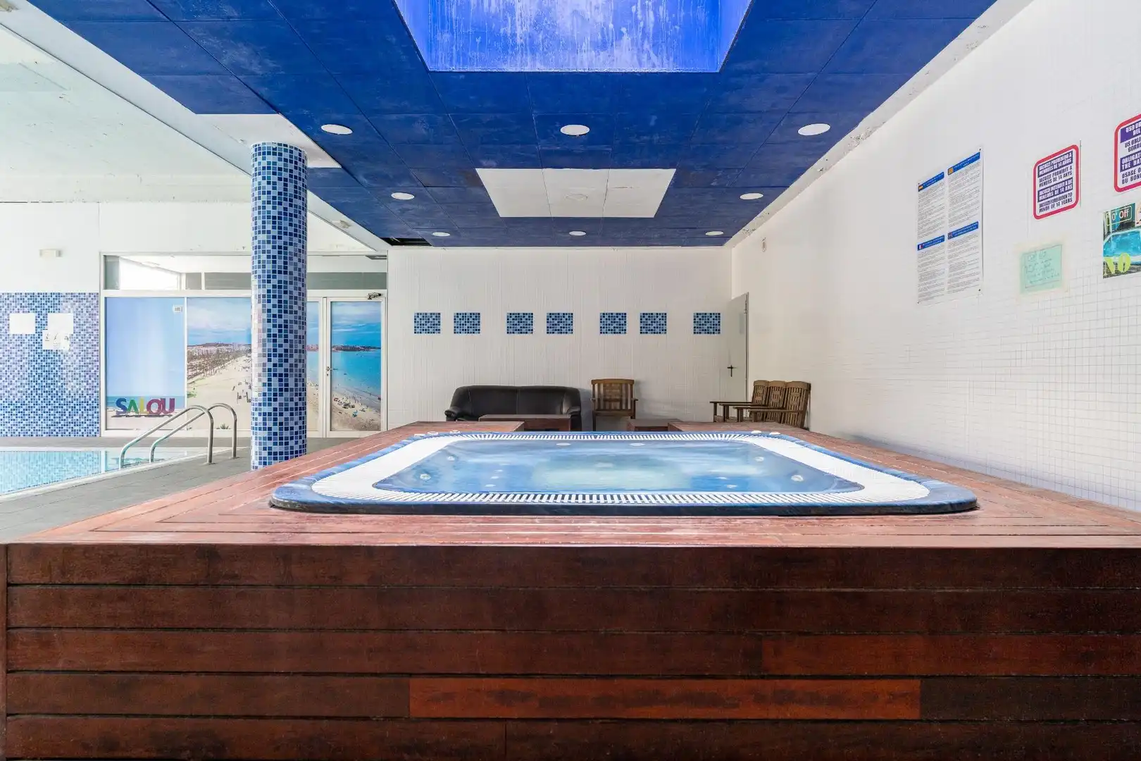 Piscina de Planta baixa en venda en Salou amb Aire condicionat, Calefacció i Jardí privat