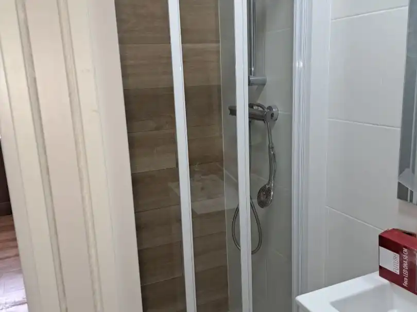 Casa a schiera con piscina in vendita a AVINGUDA GENERALITAT 70, imagen 8
