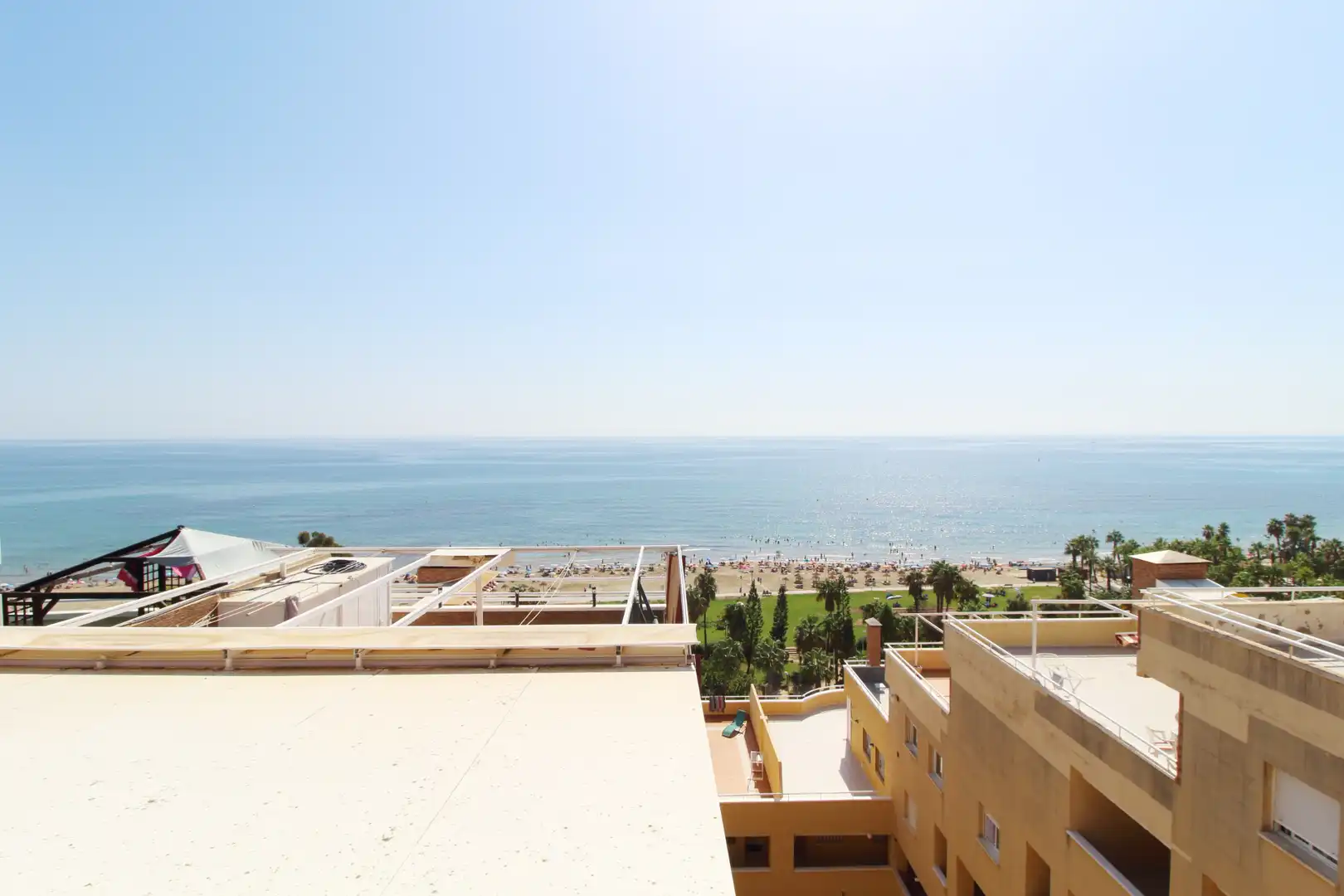 Terrassa de Apartament en venda en Oropesa del Mar / Orpesa amb Terrassa, Piscina i Moblat