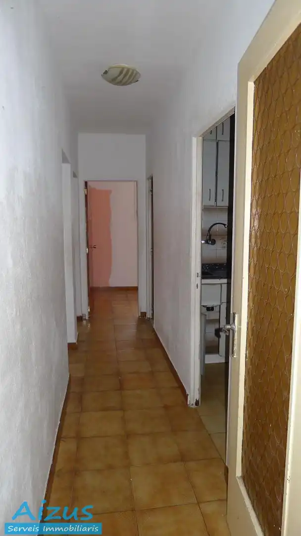 Piso en venta en Carrer de Sant Josep, Can Clos - Pinetons