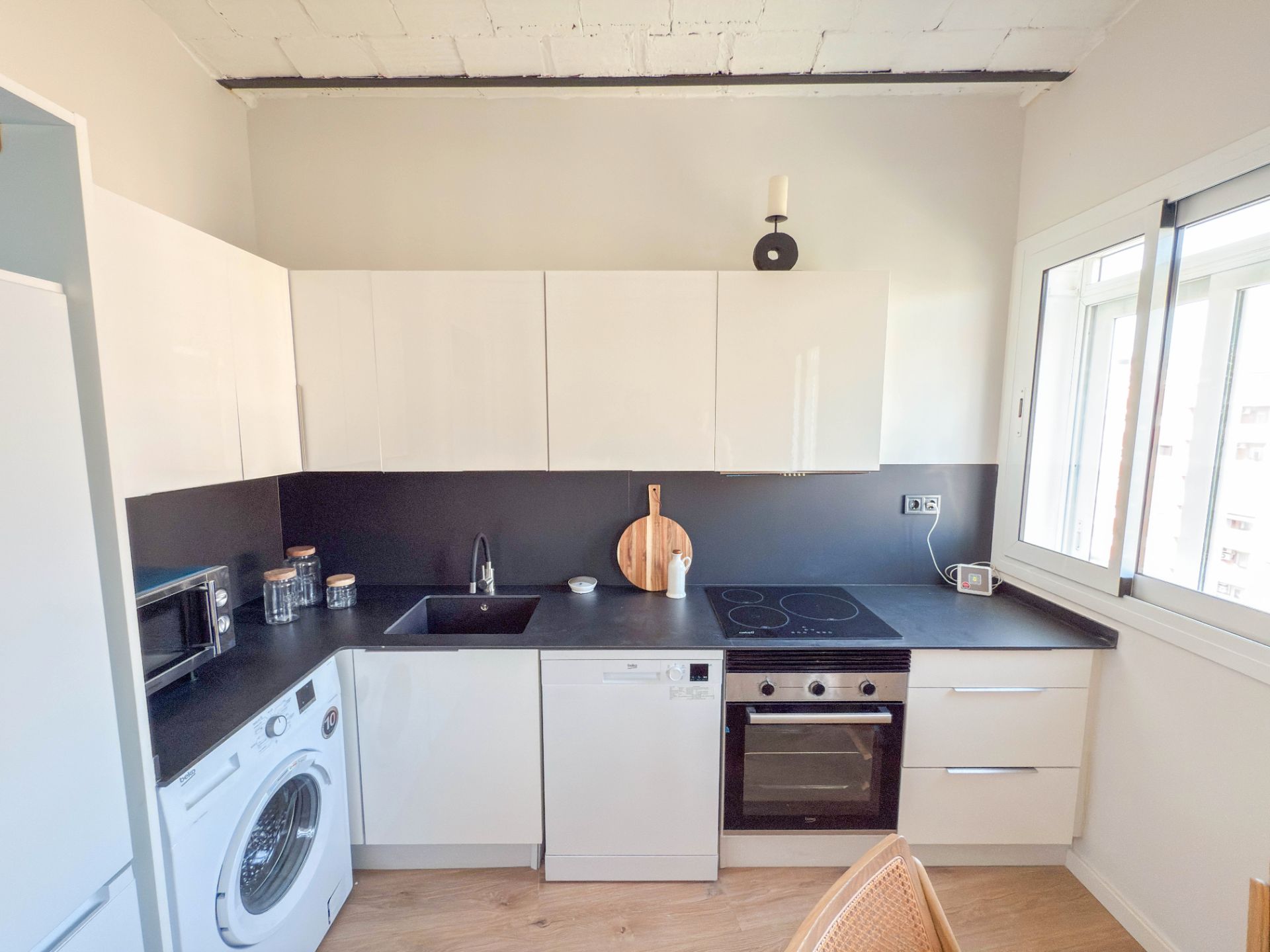 Piso en venta en Gran Via de les Corts Catalanes, 302, La Font de la Guatlla, Sants - Montjuïc