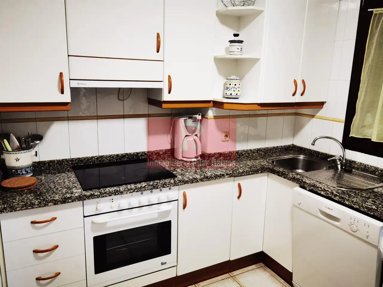 Küche von Wohnung zur Miete in León Capital  mit Heizung, Parkett und Terrasse