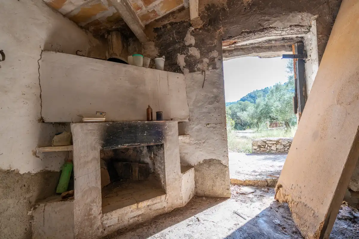 Cuina de Finca rústica en venda en Tortosa amb Terrassa