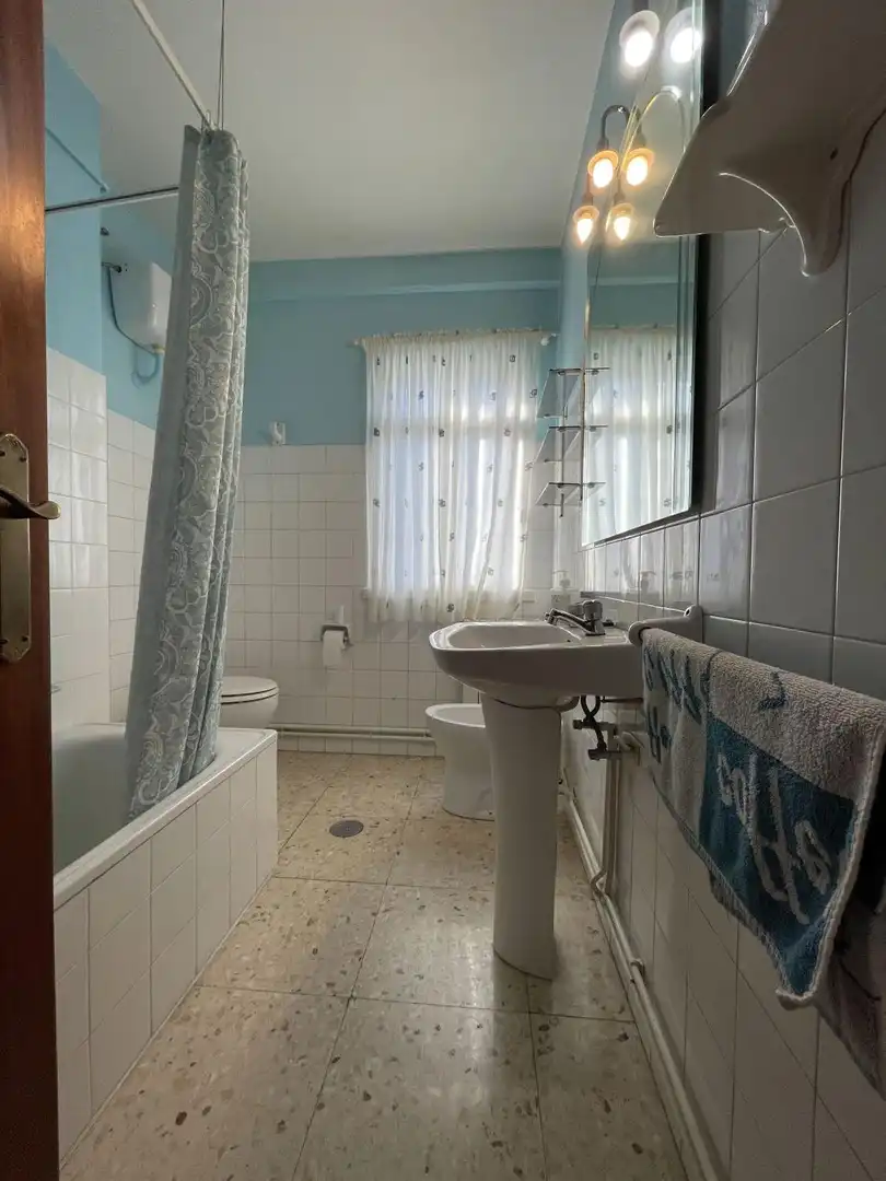 Baño de Piso en venta en Ferrol con Calefacción