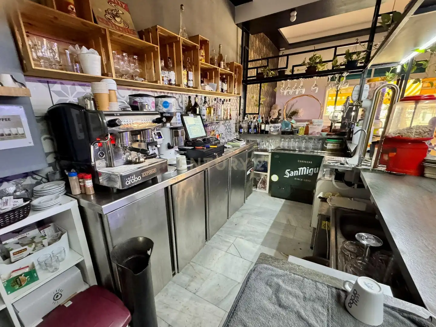 Local comercial en traspaso en Avenida Gamonal, Benalmádena, Spain, imagen 7