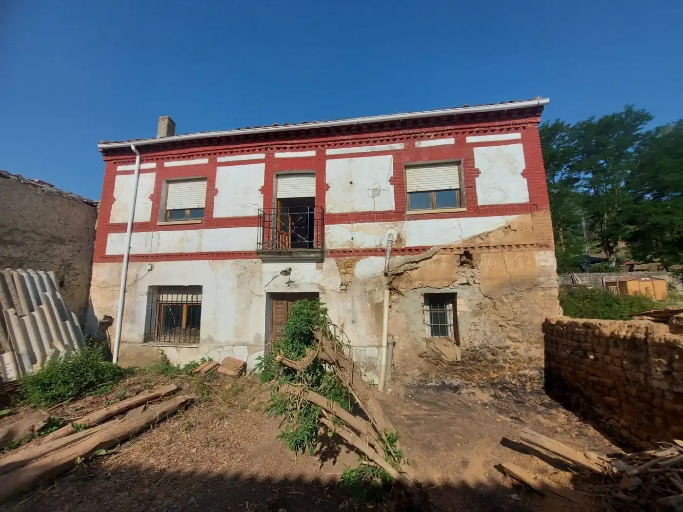 Vista exterior de Casa o xalet en venda en Garrafe de Torío