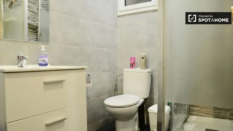 Room in Barcelona, Barcelona