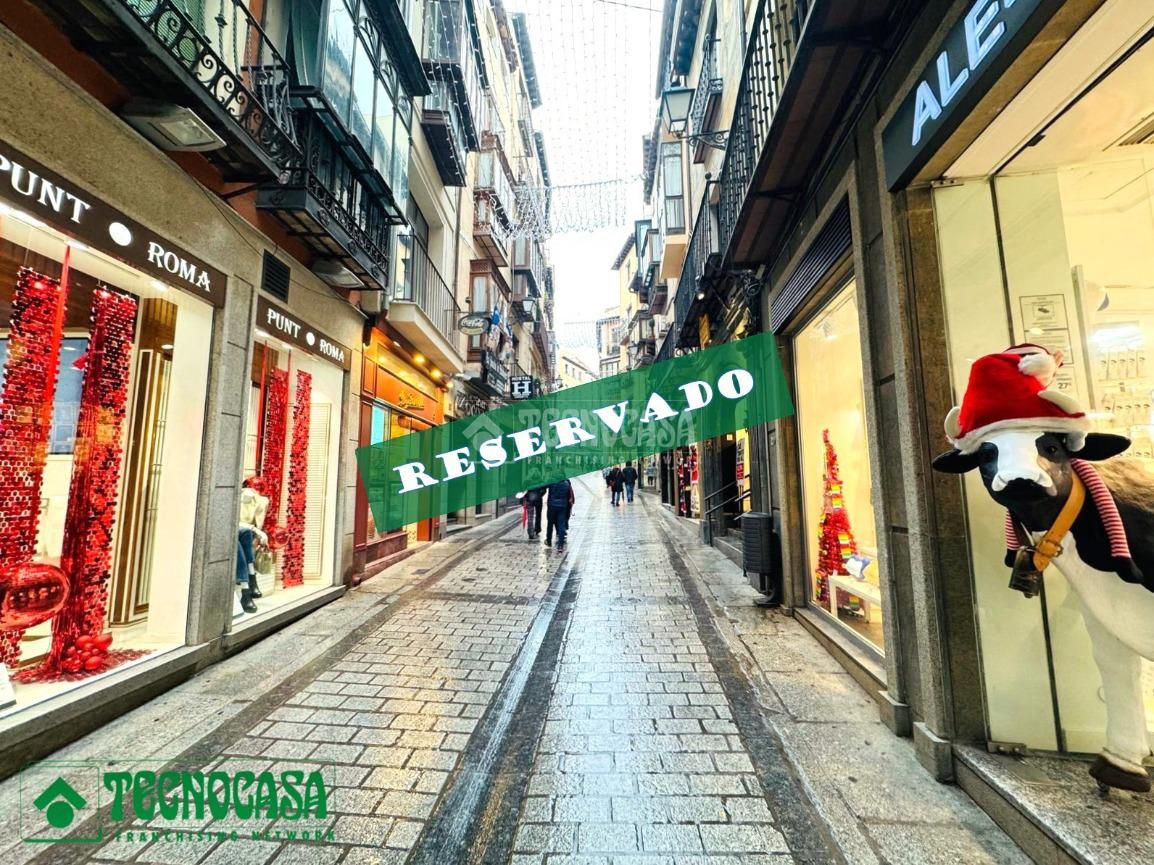 Vista exterior de Piso en venta en  Toledo Capital con Aire acondicionado y Balcón