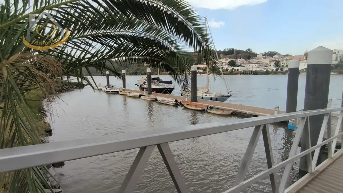 Casa o xalet en venda en Sanlúcar de Guadiana amb Jardí privat, Terrassa i Moblat