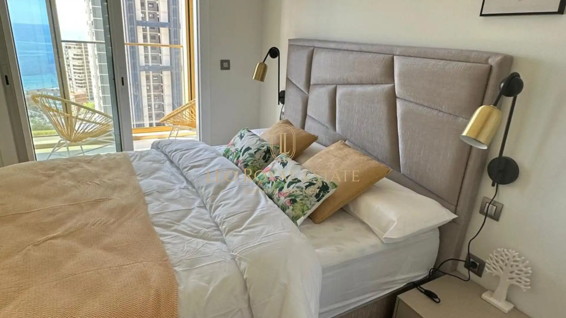 Bedroom of Apartments for sale in Benidorm  with Air Conditioner, Private garden and Storage room