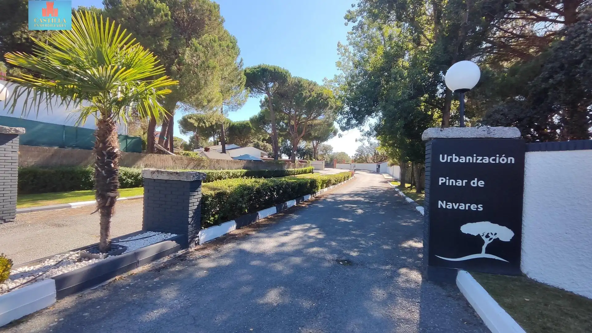 Vista exterior de Casa o xalet en venda en Peñalba de Ávila amb Calefacció, Jardí privat i Traster