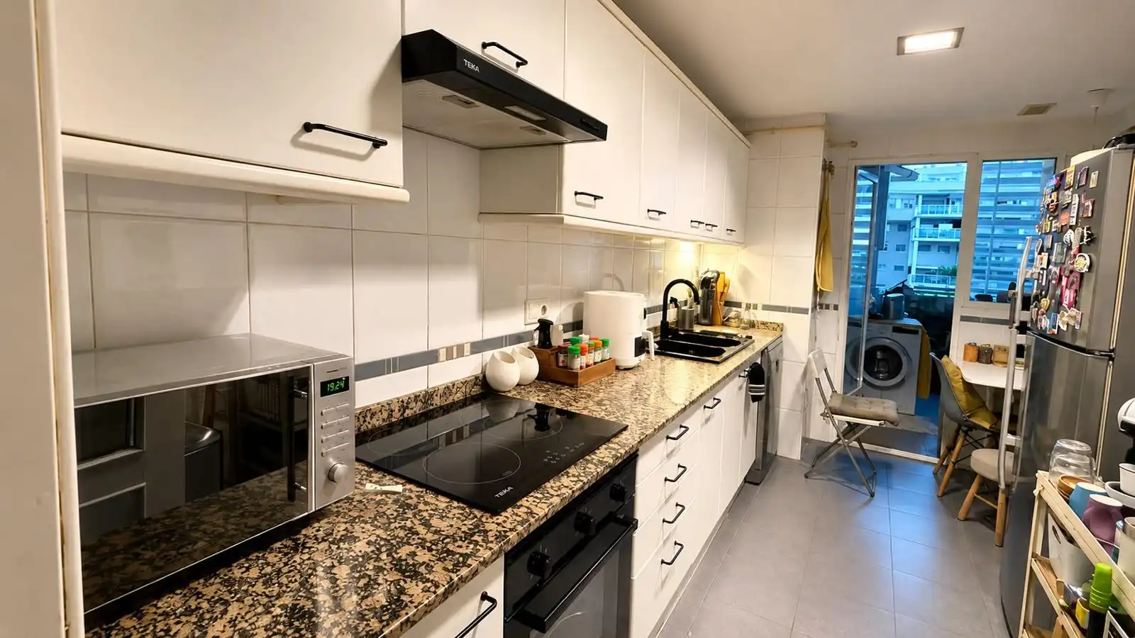 Kitchen of Flat for sale in Valencia  with Air Conditioner, Heating and Private garden