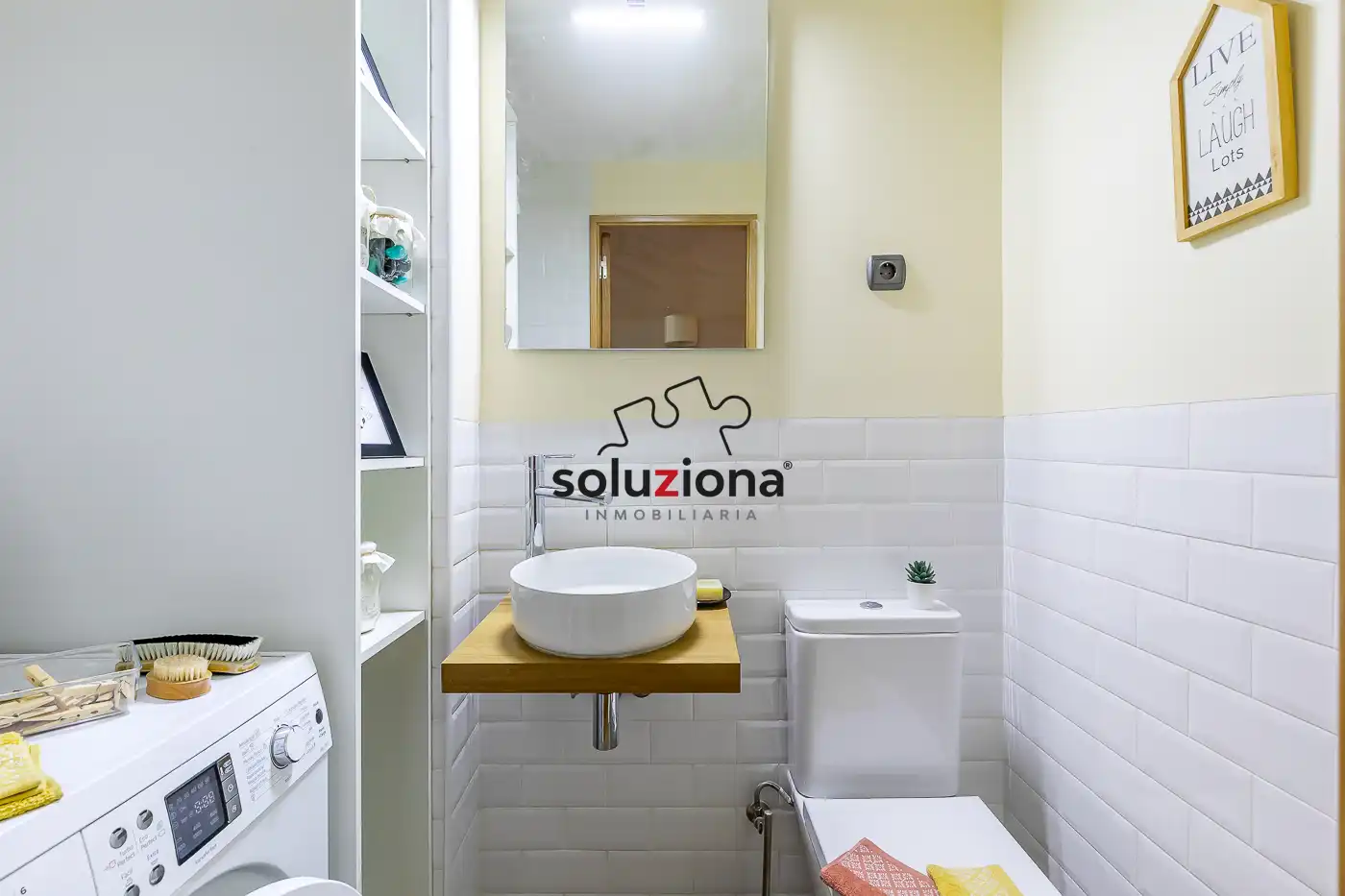 Bathroom of Flat for sale in San Isidro