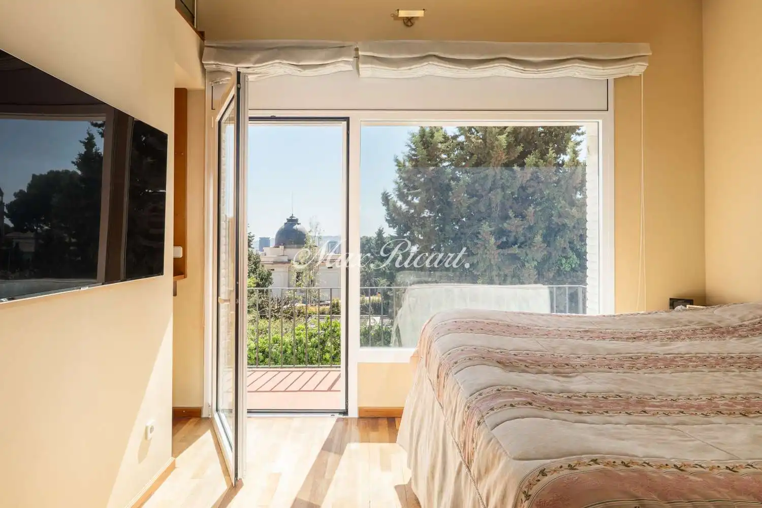 Bedroom of Houses for rent in Barcelona  with Air Conditioner, Heating and Terrace