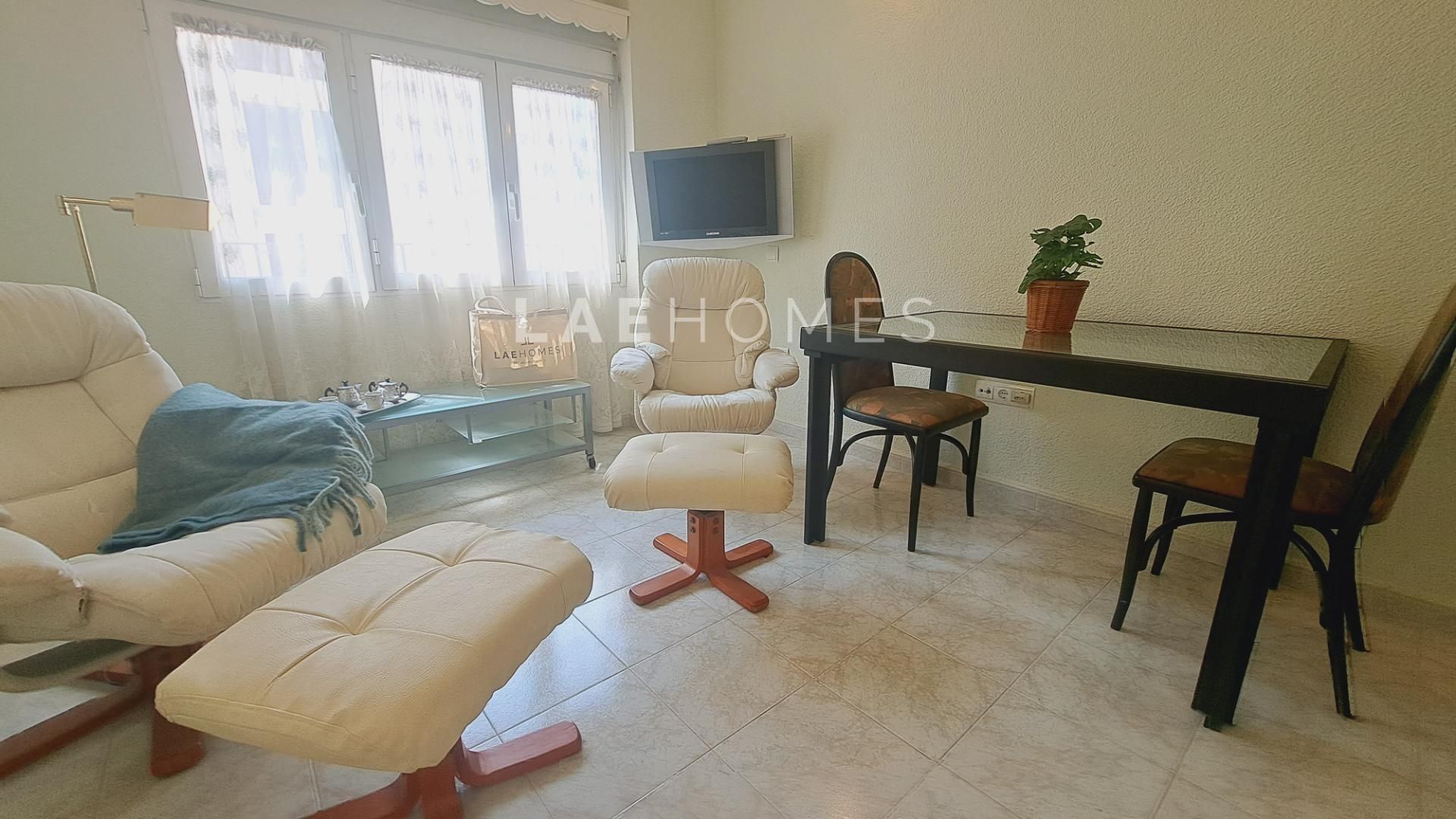 Living room of Apartment for sale in Alicante / Alacant  with Heating