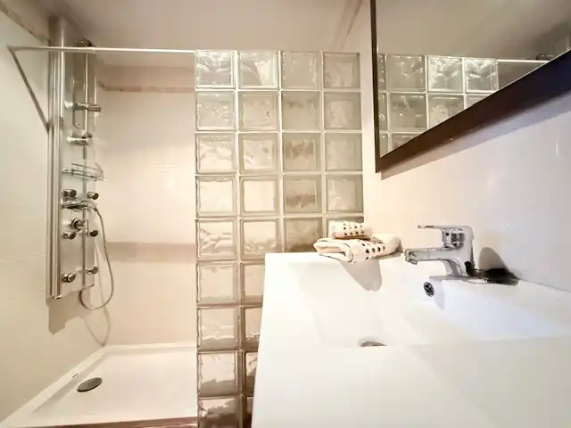 Baño de Piso en venta en L'Alcora con Calefacción y Trastero