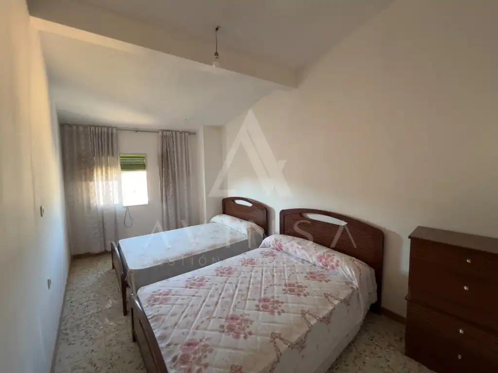 Houses for sale in N/A, Alhóndiga