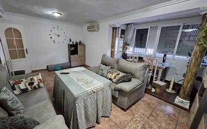 Living room of Flat for sale in  Jaén Capital  with Air Conditioner, Heating and Furnished