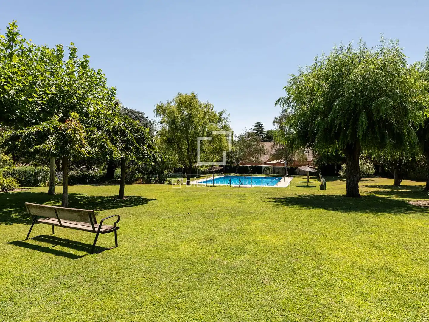 Jardí de Casa o xalet en venda en Majadahonda amb Aire condicionat i Jardí privat