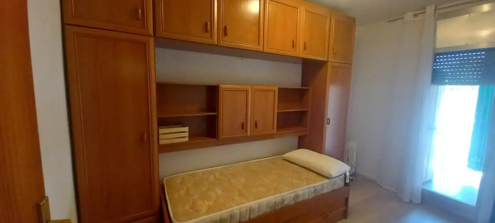 Habitación de Piso de alquiler en Rubí con Aire acondicionado, Terraza y Amueblado