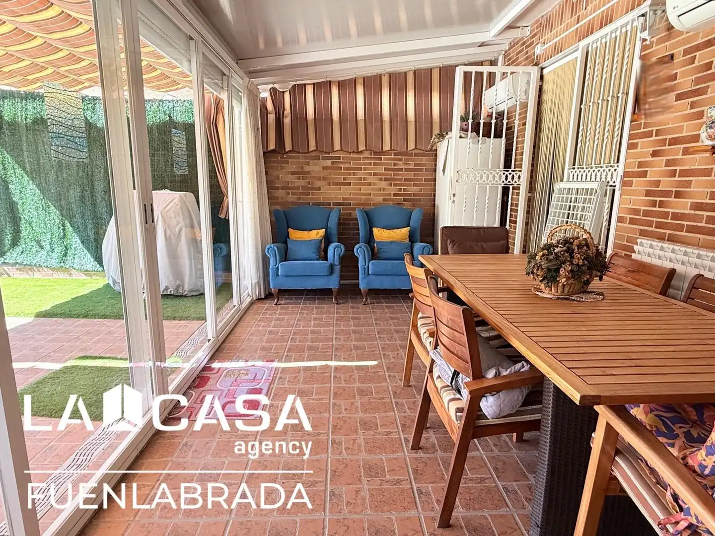 Terrassa de Casa adosada en venda en Griñón amb Aire condicionat, Terrassa i Piscina