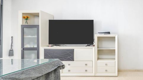Photo 4 of Flat for sale in Calle Prf Manuel Olivencia Ruiz, 25, Colores - Entreparques, Sevilla Capital