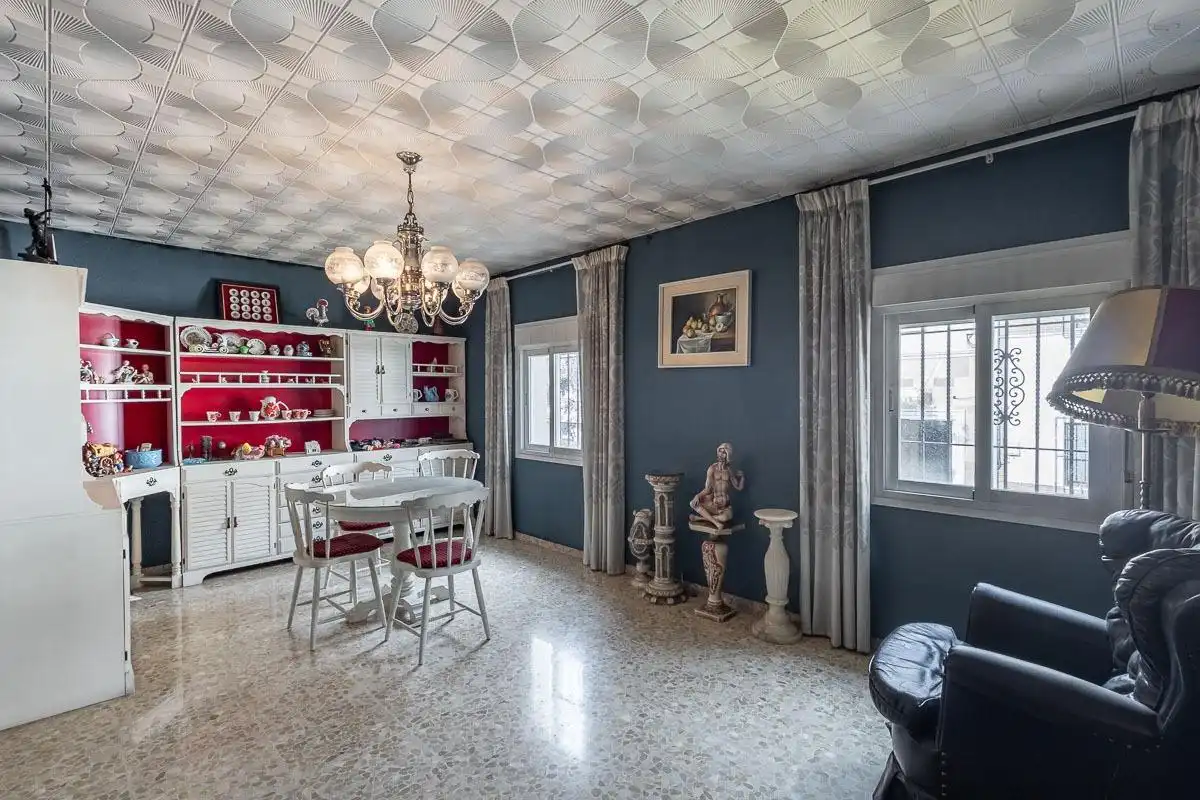 Comedor de Casa adosada en venta en Granada con Jardín privado