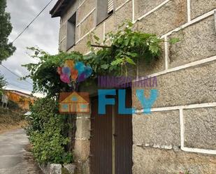 Vista exterior de Casa o xalet en venda en Taboadela amb Terrassa