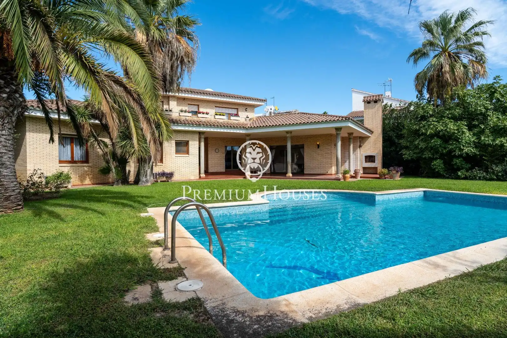Exterior view of Houses for sale in Cambrils  with Heating, Private garden and Terrace