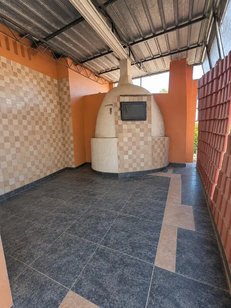 Casa o xalet en venda en Llíria amb Aire condicionat, Jardí privat i Terrassa