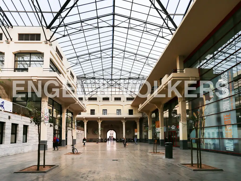 Piso en venta en Valencia con Aire acondicionado, Calefacción y Parquet