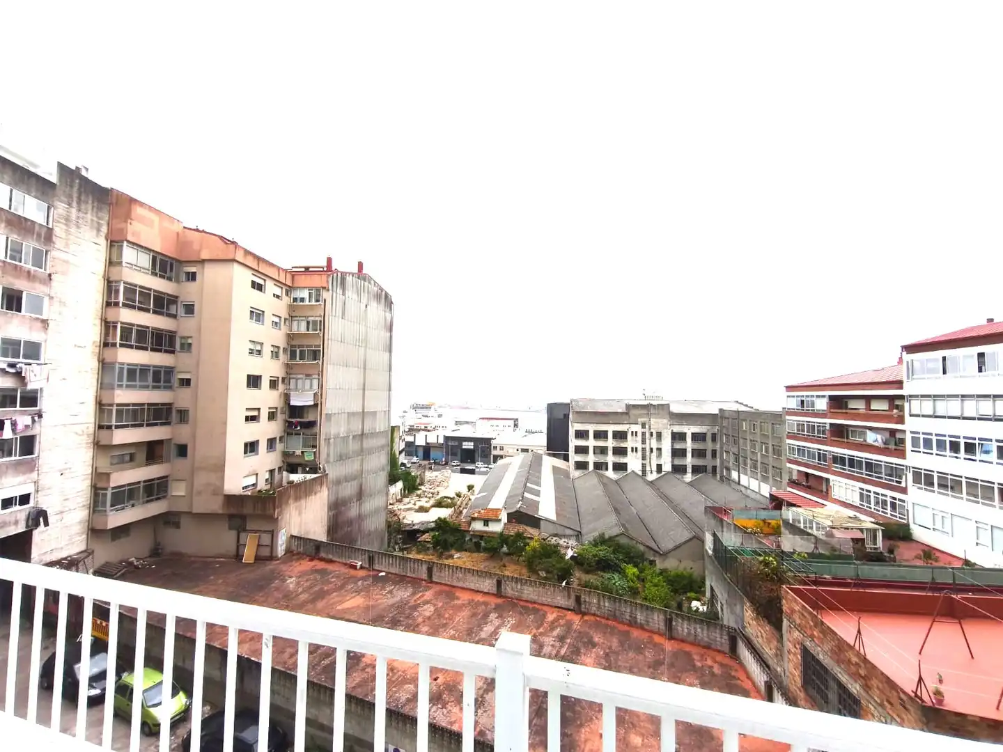 Exterior view of Flat for rent in Vigo   with Parquet flooring, Terrace and Storage room