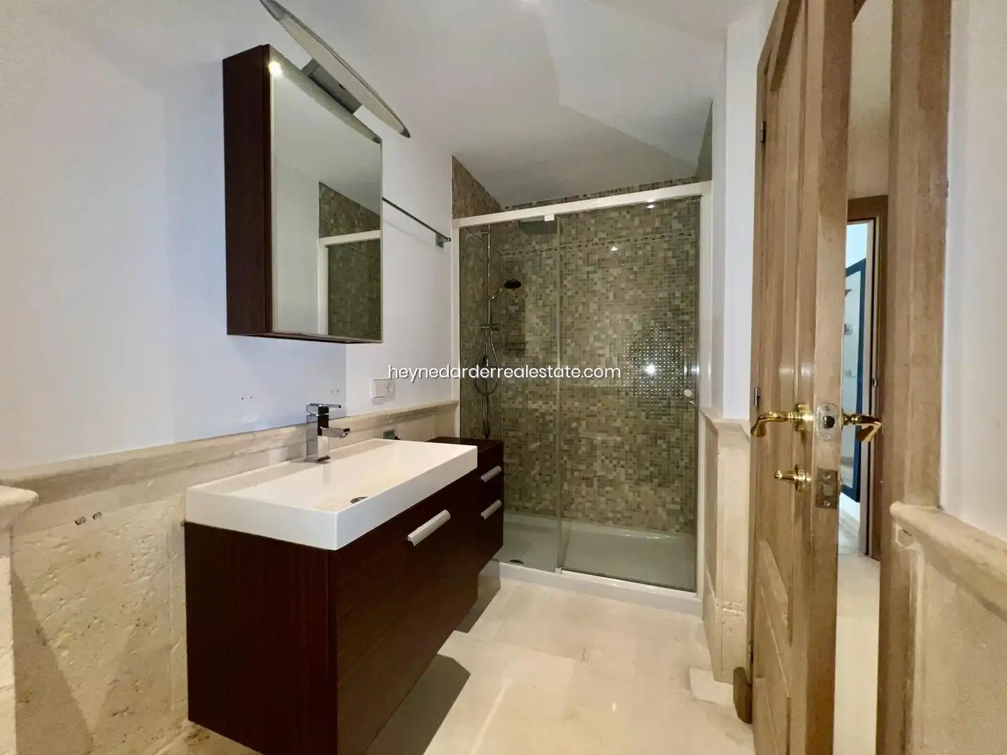 Bany de Apartament de lloguer en Calvià amb Aire condicionat, Jardí privat i Traster