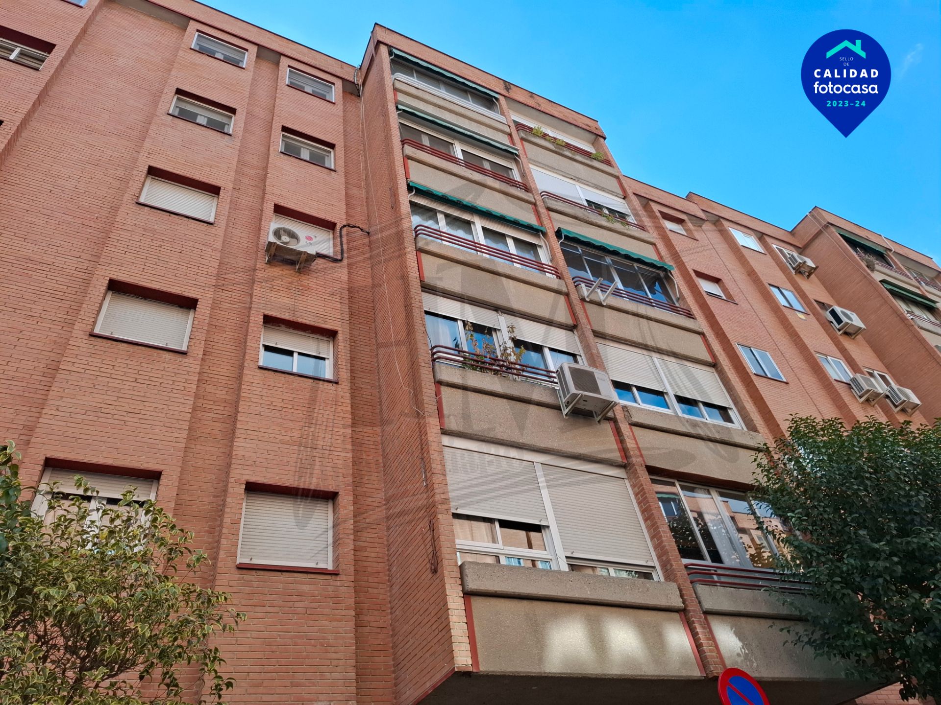 Exterior view of Flat for sale in San Fernando de Henares  with Air Conditioner, Heating and Parquet flooring