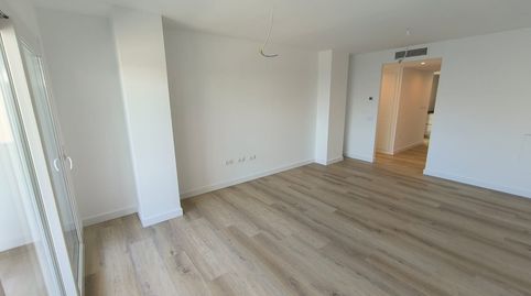 Foto 3 de Apartamento de alquiler en Calle Miguel Delibes, 14, Rodeo Alto - Guadaiza - La Campana, Marbella
