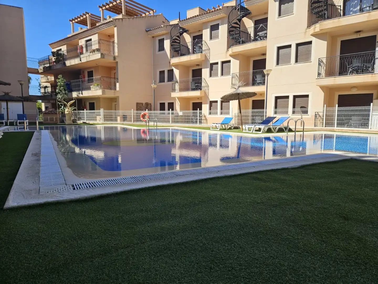 Apartamento con terraza en venta en Los collados zieschang, imagen 6